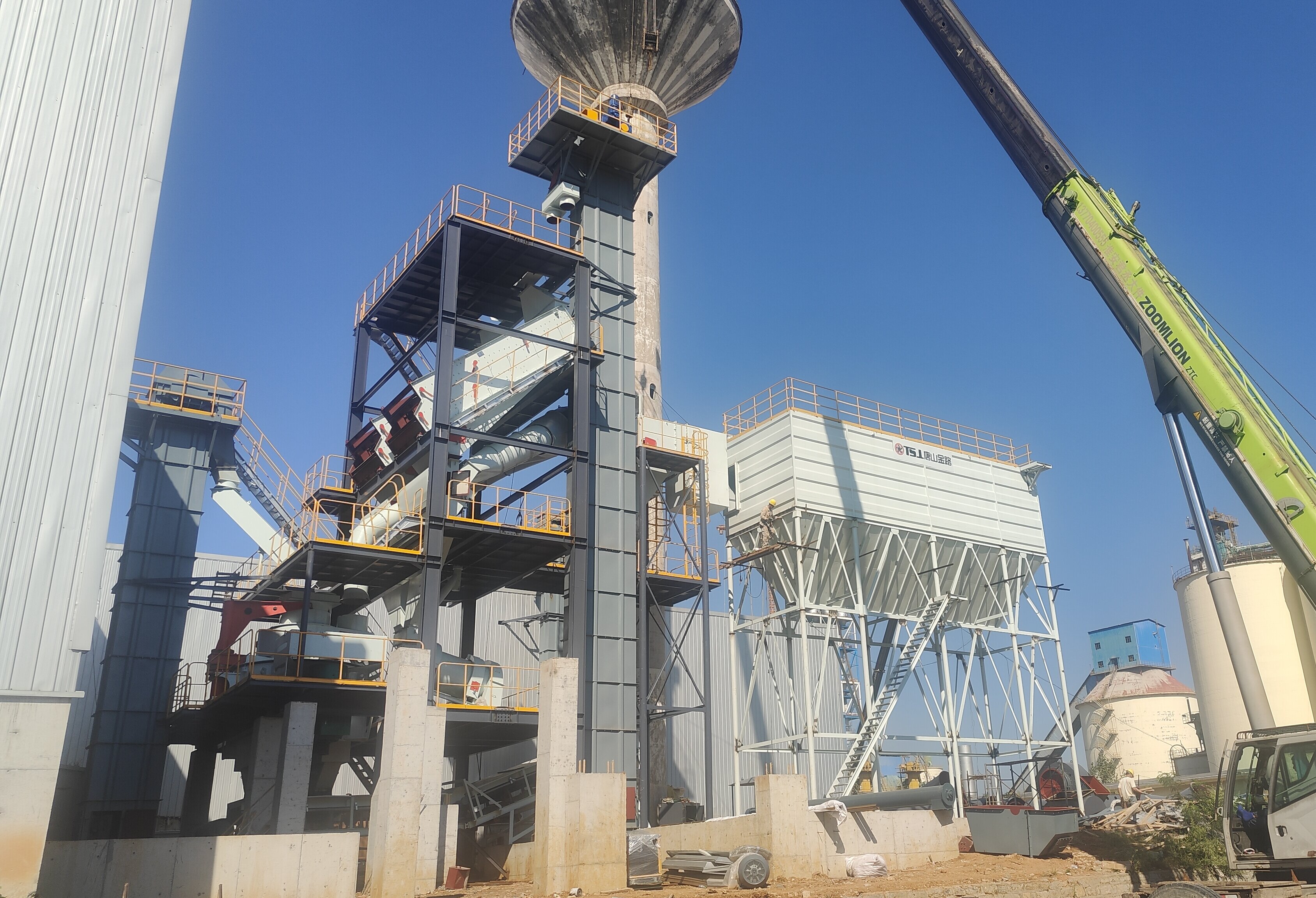 制砂樓石粉制砂：先篩后破，從源頭降低主機(jī)能耗